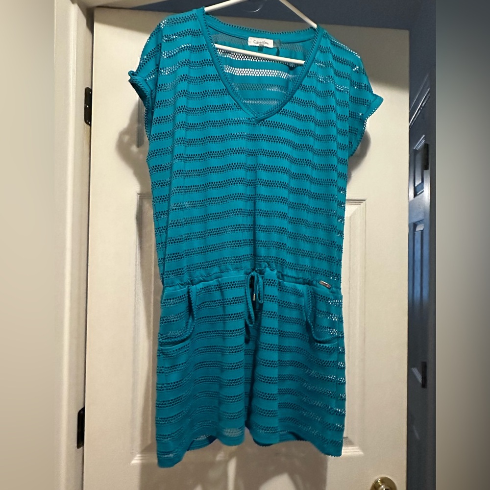 Calvin Klein Swim Suit CoverUp SMALL/MEDIUM teal/blue Mesh Crochet Draws…